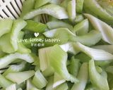 西芹炒雞柳的食譜步驟3照片