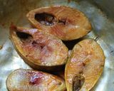 A picture of step 2 of Hilsha fish Pulao.