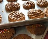 Foto langkah ke 8 dari resep Cookies Cokelat Delfi Hot Cocoa simple.