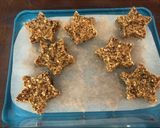 A picture of step 4 of Lemon Date Energy Stars.