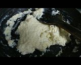A picture of step 4 of Mango Rasna sandesh.