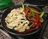 Foto del paso 4 de la receta: Burritos de pollo