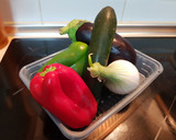 Foto del paso 1 de la receta: Pollo hortelano