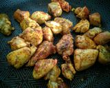 Foto del paso 3 de la receta: Flautas Rellenas de Pollo al ajillo con notas de curry...!