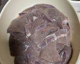 รูปขั้นตอนการทำที่ 3 ของ ตับหมูทอดกระเทียมพริกไทย