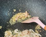 Foto langkah ke 3 dari resep Kwetiaw Goreng ala Chinese Resto.