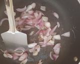 A picture of step 4 of Veg kolhapuri.