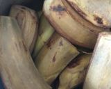 A picture of step 1 of Banana Suki bhaji.