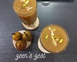 A picture of step 2 of Fig and Honey Smoothie.