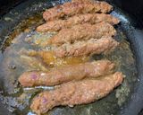 A picture of step 4 of Baked Seekh kabab with tomatoes.
