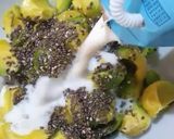 Foto langkah ke 1 dari resep Alpukat dengan Chia Seeds.