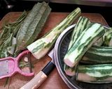 A picture of step 1 of Turai & Split Moong dal Sabji.