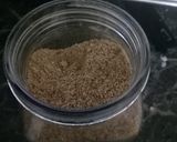 A picture of step 2 of Parwar aur baigan ki kaluji.