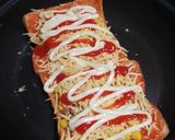Foto langkah ke 3 dari resep Pizza roti sederhana.