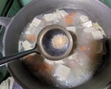 Foto langkah ke 4 dari resep Sup ayam tahu gurih.