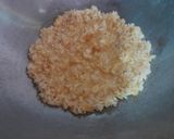 Foto langkah ke 2 dari resep Kerak telor nasi sisa abon.