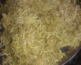 A picture of step 1 of Dudhi kofta.