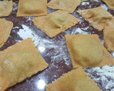 Foto del paso 9 de la receta: Ravioli de tomate relleno de berenjena con salsa