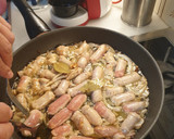 Foto del paso 3 de la receta: Salchichas al vino blanco