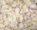 A picture of step 2 of Cheese pasta.