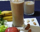 A picture of step 5 of Badam and Fruits Milk Shake.