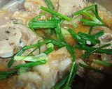 Hình bước làm 2 của món Chân giò kho nước tương