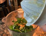 Foto del paso 2 de la receta: Tapenade de aceitunas verdes (sin anchoas)