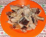 Foto langkah ke 1 dari resep Sambal ikan pari asin gurih...