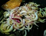 Foto del paso 2 de la receta: PICADA De Hígado con Cebolla y Papas con Alioli...!