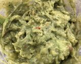 A picture of step 2 of Cucumber & avocado rolls.