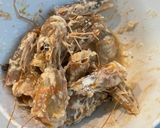 รูปขั้นตอนการทำที่ 1 ของ หัวกุ้งทอด