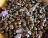A picture of step 4 of Chana Mung Chat.