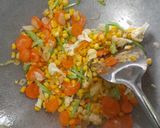 Foto langkah ke 2 dari resep Tumis capcay, jagung,telur kuah kental.