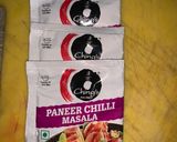 A picture of step 1 of Paneer Tikka.