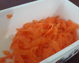 A picture of step 1 of Easy Beef and Carrot Patties.