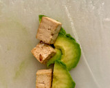 Foto del paso 5 de la receta: 🫔 Rollitos vietnamitas de tofu y aguacate 🥑