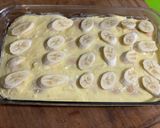 A picture of step 6 of Chessmen Banana Pudding Pie.