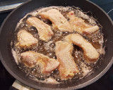 Foto del paso 3 de la receta: Chuletitas de conejo lechal empanadas