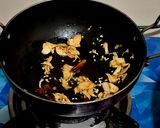 A picture of step 8 of Restaurant-Style Lehsuni Palak.