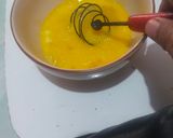Foto langkah ke 2 dari resep Telur Dadar Khas Malaysia.