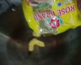 Foto langkah ke 5 dari resep Udang Saus Telur Asin.