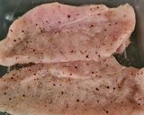 Foto del paso 3 de la receta: 30. Pechuga de pollo empanada