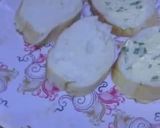 A picture of step 1 of Garlic Bread Supreme.