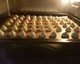Foto langkah ke 11 dari resep Meringue (Kisses) Cookies.