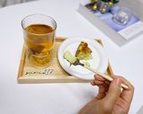 Hình bước làm 1 của món Matcha Basque Cheesecake