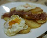 Foto del paso 6 de la receta Huevos rotos con jamón muy fácil