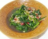 Foto langkah ke 4 dari resep Tumis Kangkung Sat Set.