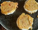 A picture of step 4 of Bread coin toast.