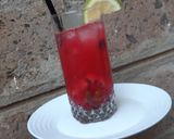 A picture of step 5 of Mixed Berry Lemonade.