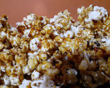 Foto del paso 4 de la receta: Pochoclo acaramelados. Palomitas de maíz